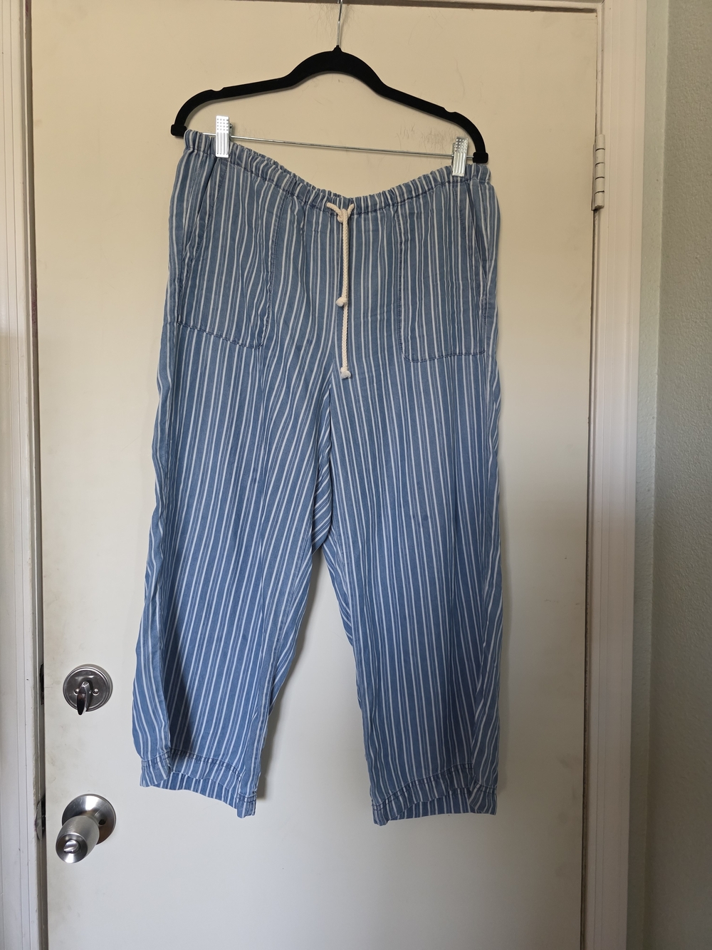 Light Blue Stripe Wide-Leg Drawstring Pants